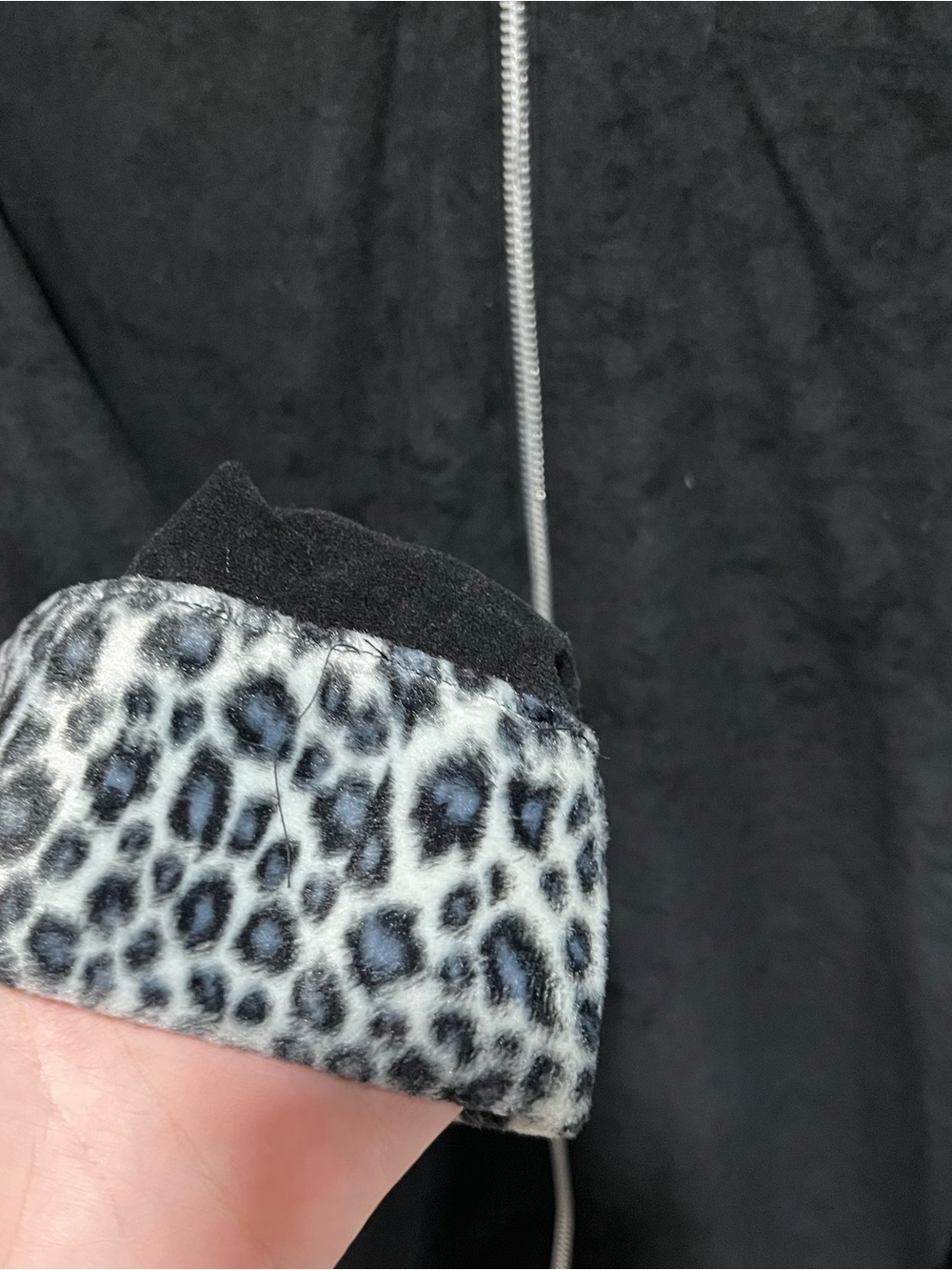 Black Jacket with Leopard-Print Collar - Picture 4 of 5